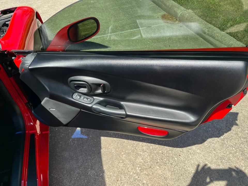 2001 Chevrolet Corvette C5 - Image 15 of 21