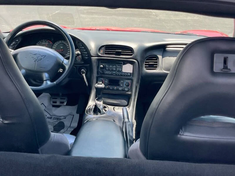 2001 Chevrolet Corvette C5 - Image 21 of 28
