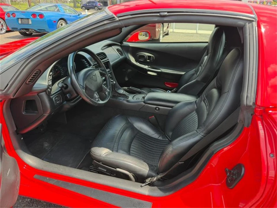 2001 Chevrolet Corvette C5 - Image 16 of 31