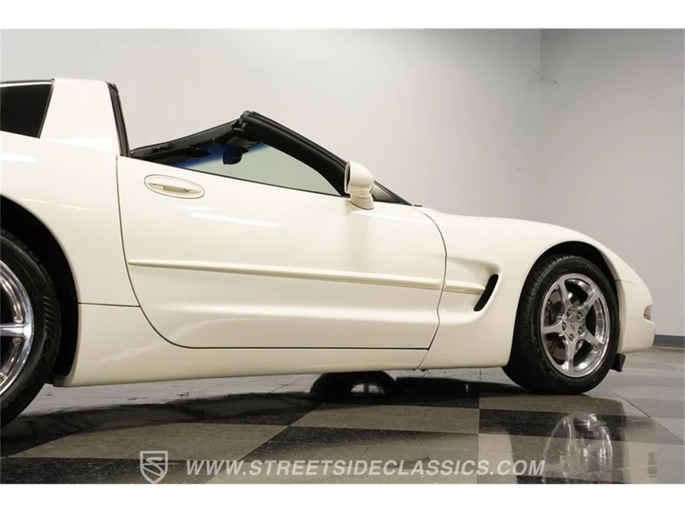 2001 Chevrolet Corvette C5 - Image 27 of 31