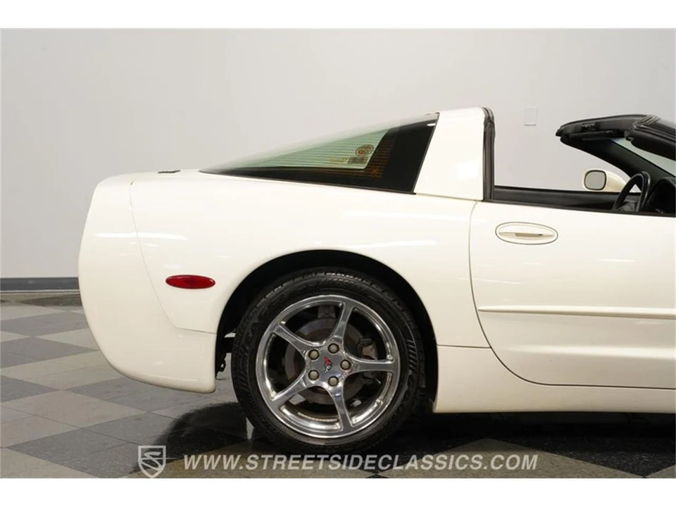 2001 Chevrolet Corvette C5 - Image 28 of 31