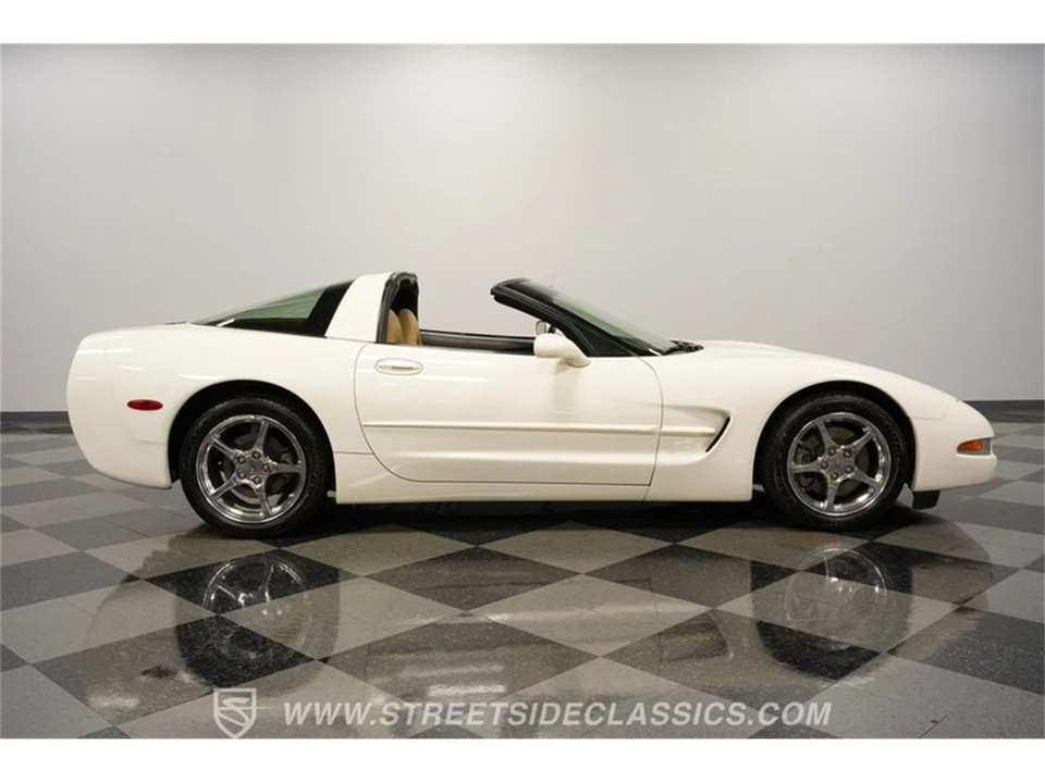 2001 Chevrolet Corvette C5 - Image 13 of 31