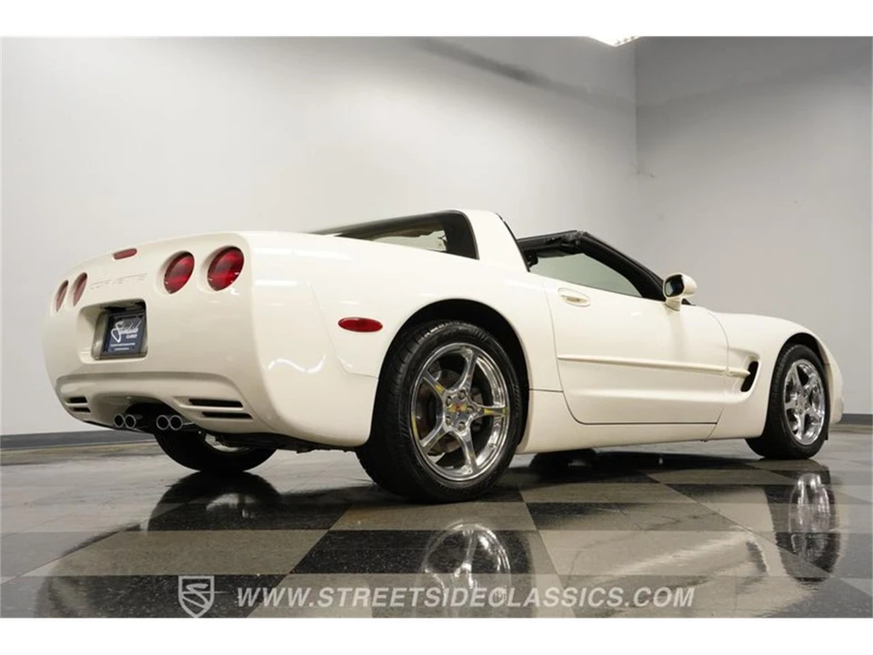 2001 Chevrolet Corvette C5 - Image 26 of 31