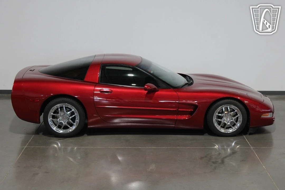 2001 Chevrolet Corvette C5 - Image 10 of 12