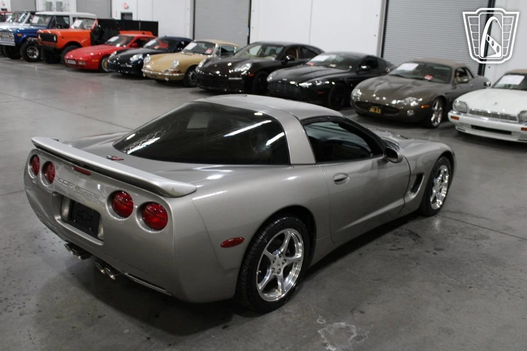 2001 Chevrolet Corvette C5 - Image 9 of 12