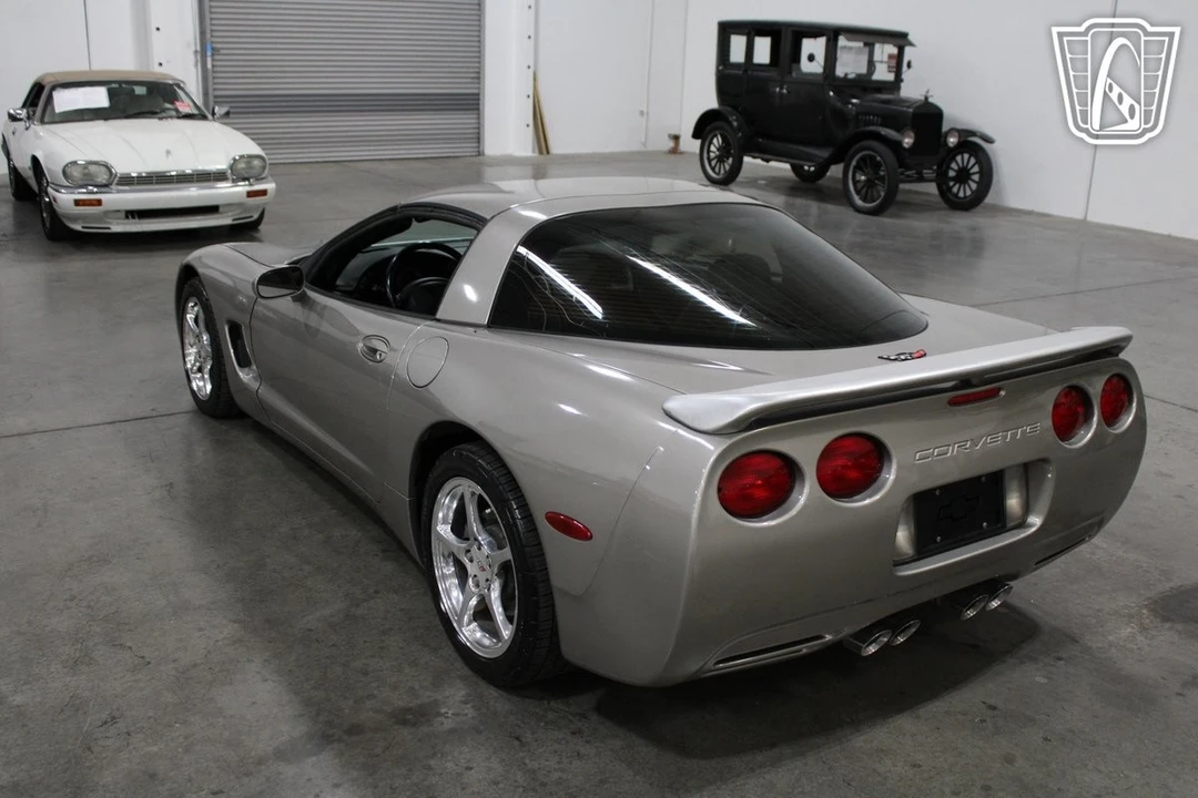 2001 Chevrolet Corvette C5 - Image 6 of 12