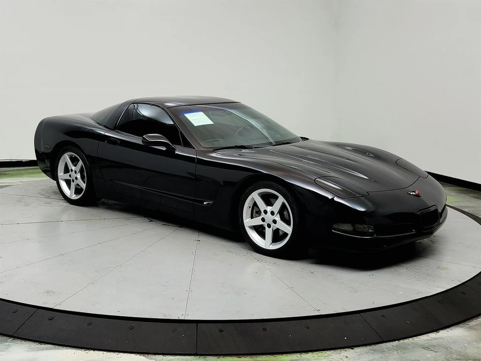 2001 Chevrolet Corvette C5 - Image 3 of 12