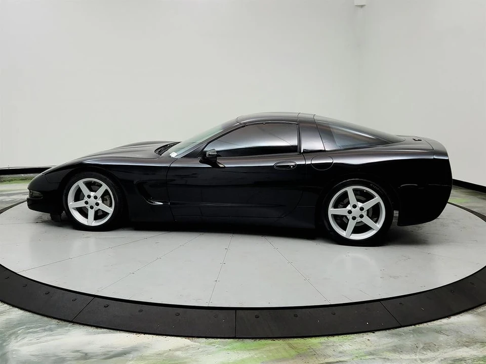 2001 Chevrolet Corvette C5 - Image 8 of 12
