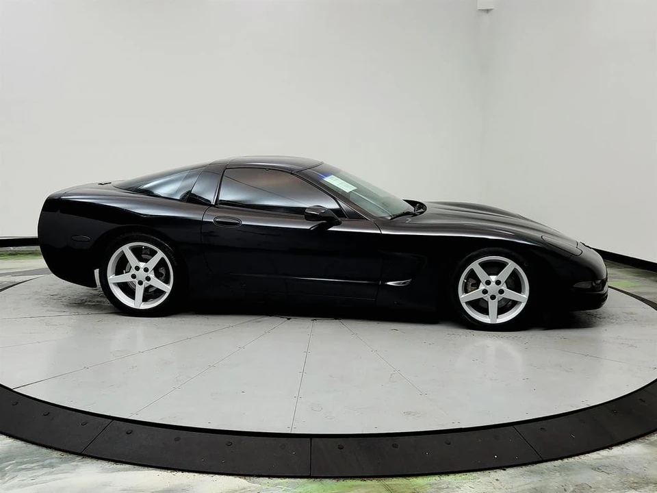 2001 Chevrolet Corvette C5 - Image 4 of 12