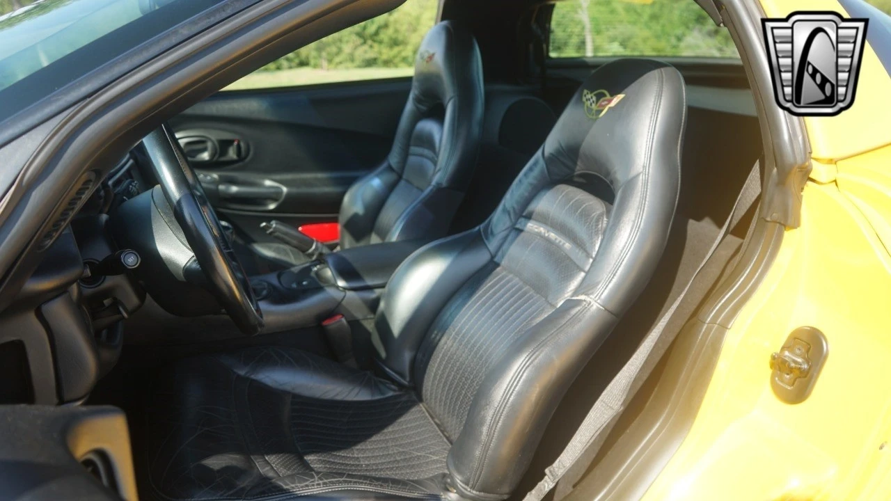 2001 Chevrolet Corvette C5 - Image 18 of 21