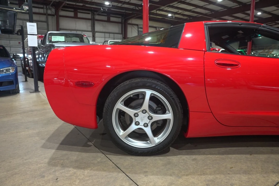 2001 Chevrolet Corvette C5 - Image 9 of 31