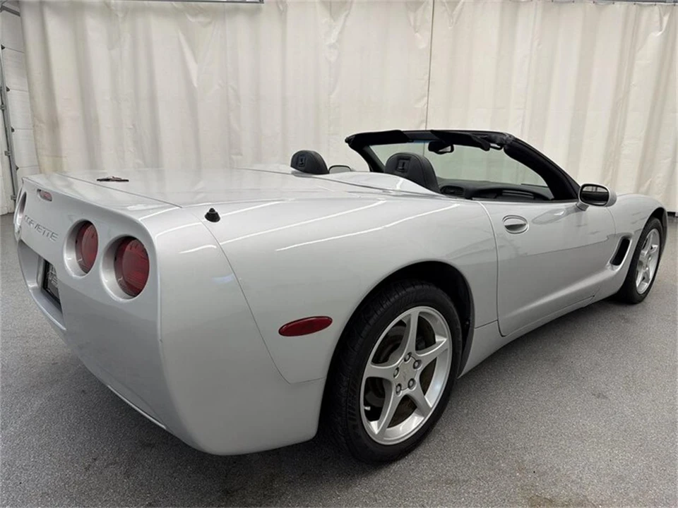2001 Chevrolet Corvette C5 - Image 4 of 22
