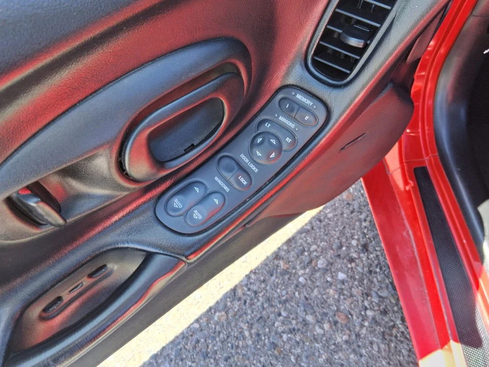 2001 Chevrolet Corvette C5 - Image 14 of 20