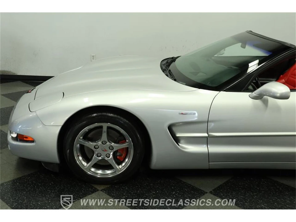 2001 Chevrolet Corvette C5 - Image 23 of 31