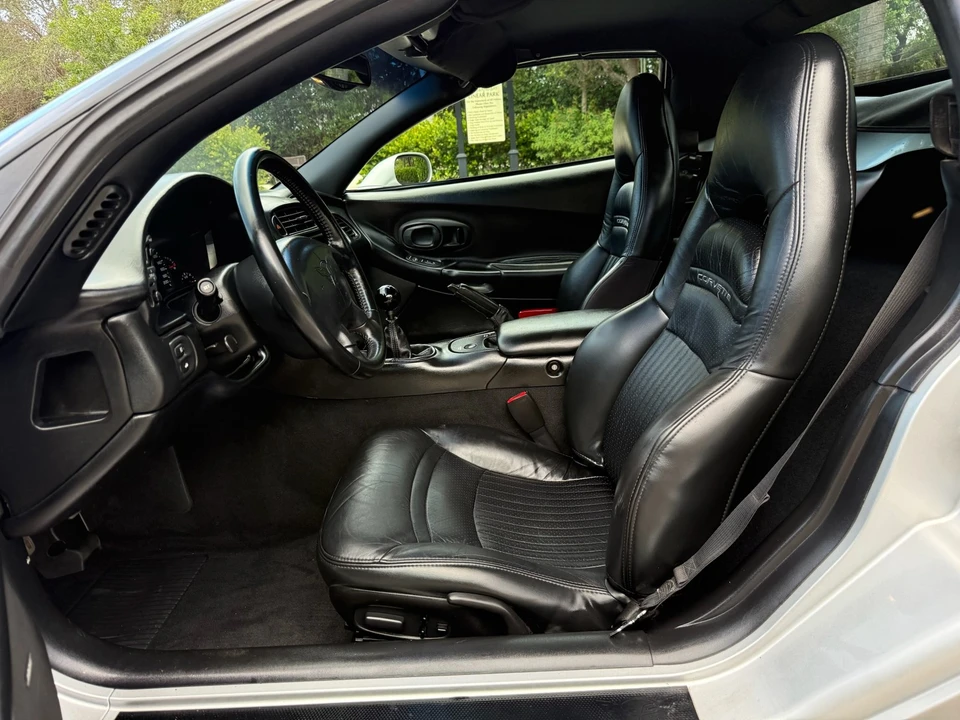 2001 Chevrolet Corvette C5 - Image 21 of 31