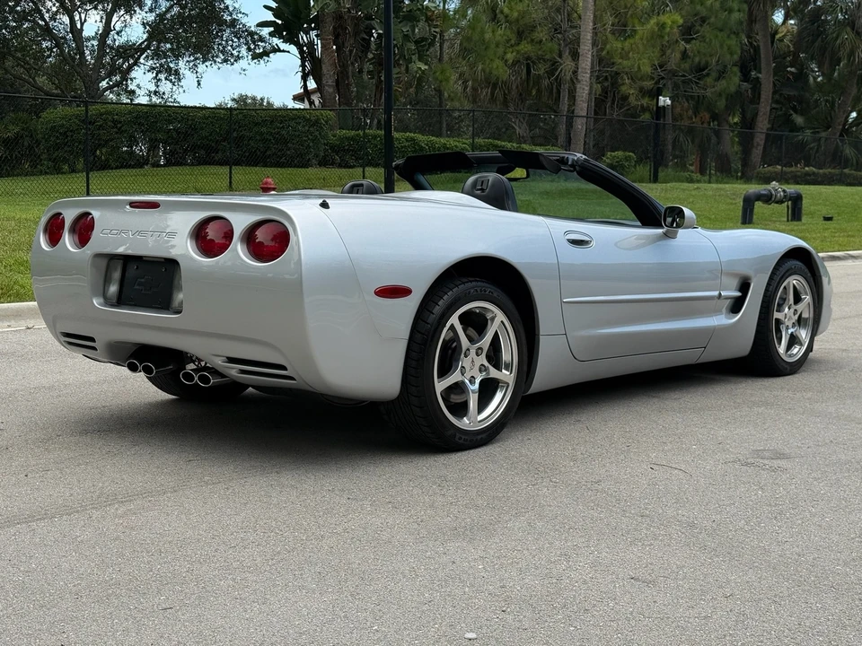 2001 Chevrolet Corvette C5 - Image 9 of 31