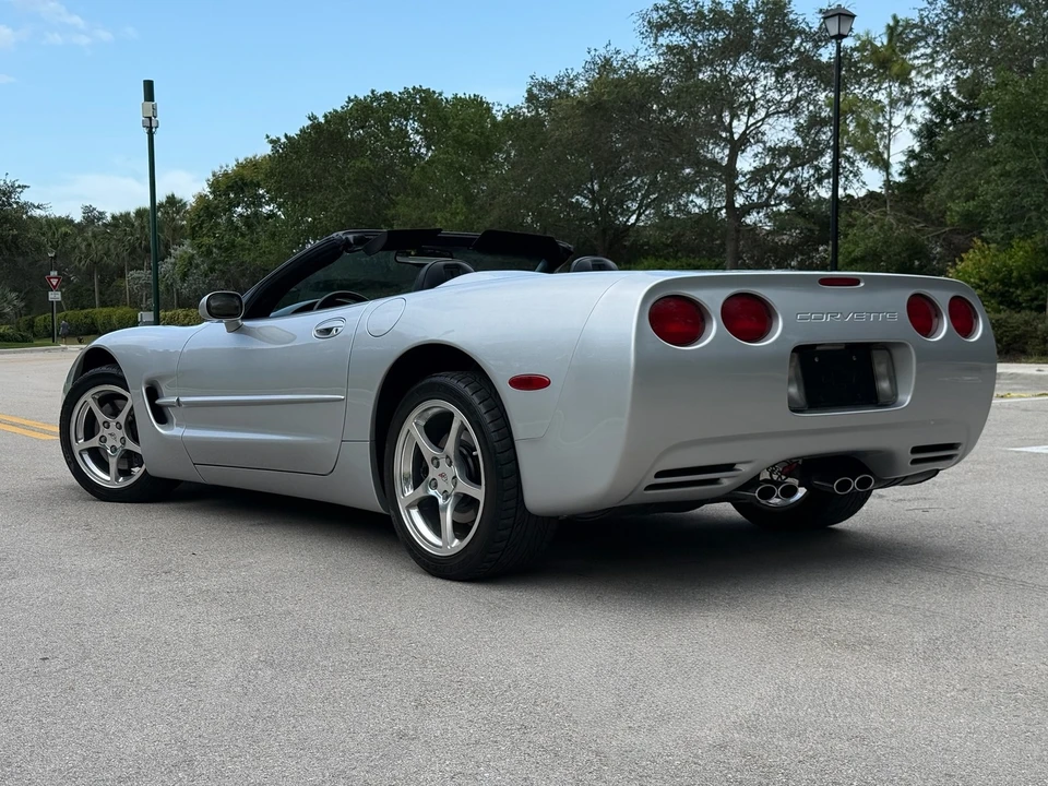 2001 Chevrolet Corvette C5 - Image 4 of 31