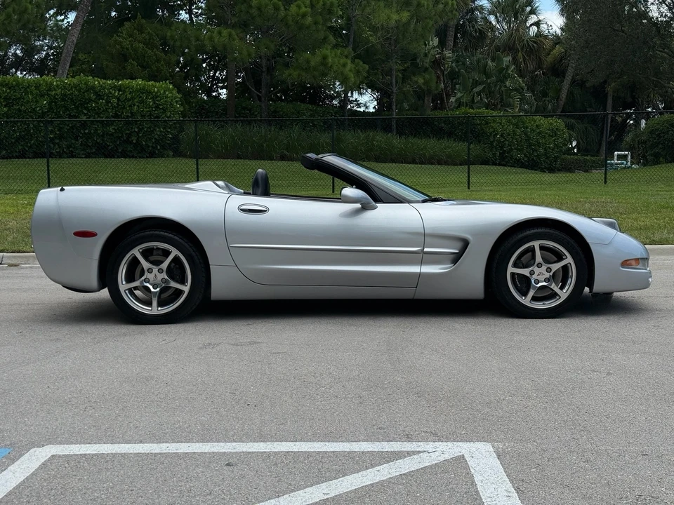 2001 Chevrolet Corvette C5 - Image 10 of 31