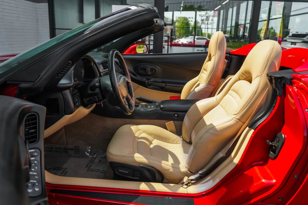 2001 Chevrolet Corvette C5 - Image 14 of 31