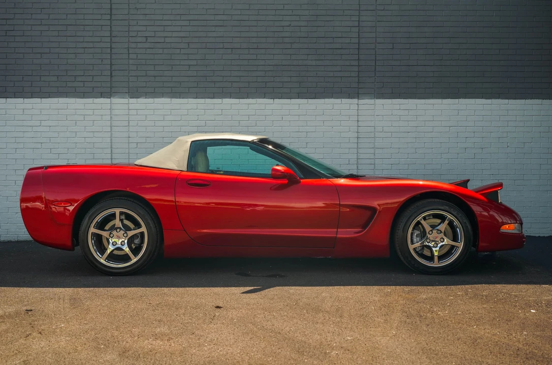2001 Chevrolet Corvette C5 - Image 5 of 31