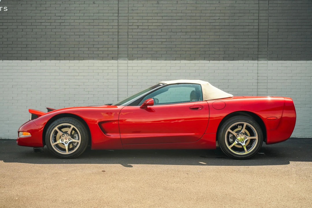 2001 Chevrolet Corvette C5 - Image 10 of 31