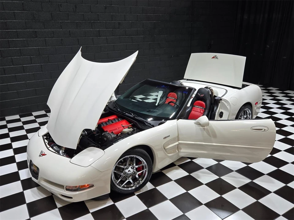 2001 Chevrolet Corvette C5 - Image 2 of 31