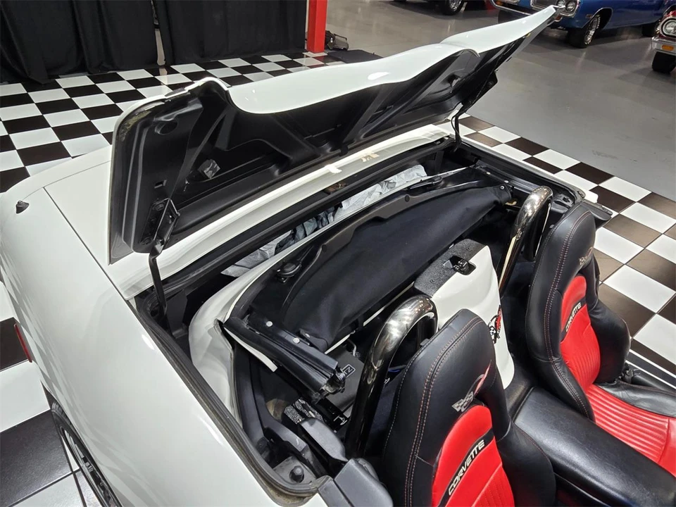 2001 Chevrolet Corvette C5 - Image 28 of 31