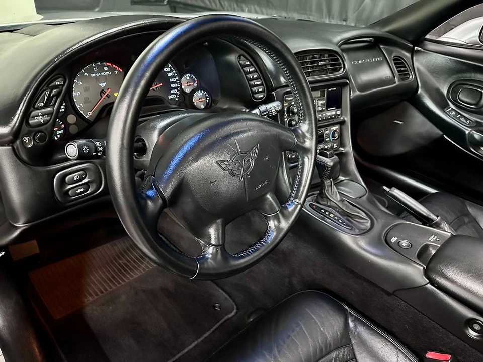 2001 Chevrolet Corvette C5 - Image 13 of 21