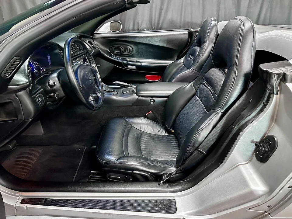 2001 Chevrolet Corvette C5 - Image 15 of 21