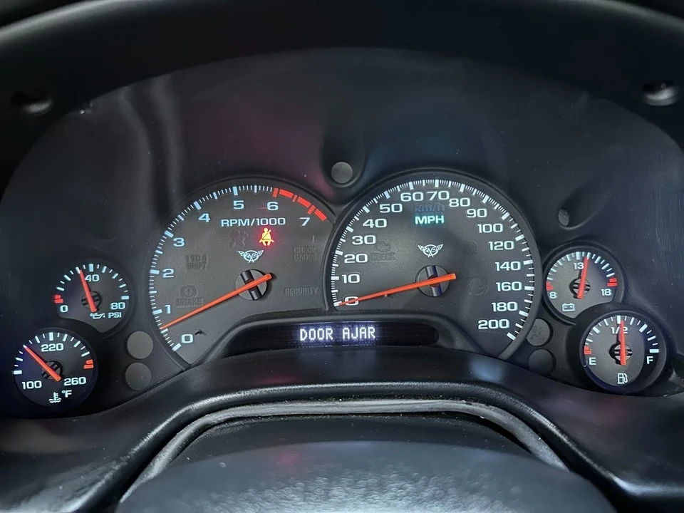 2001 Chevrolet Corvette C5 - Image 17 of 21