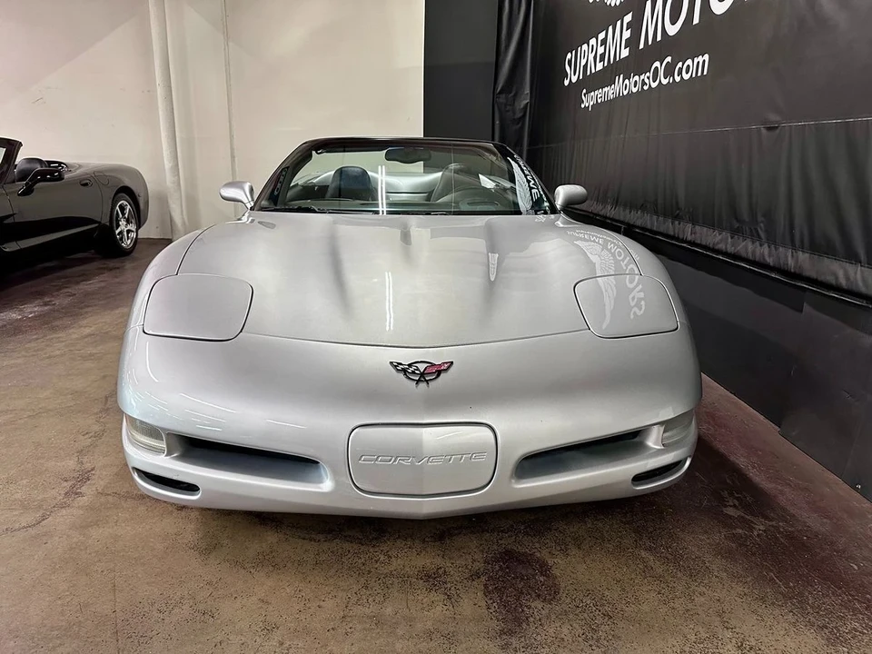 2001 Chevrolet Corvette C5 - Image 2 of 12