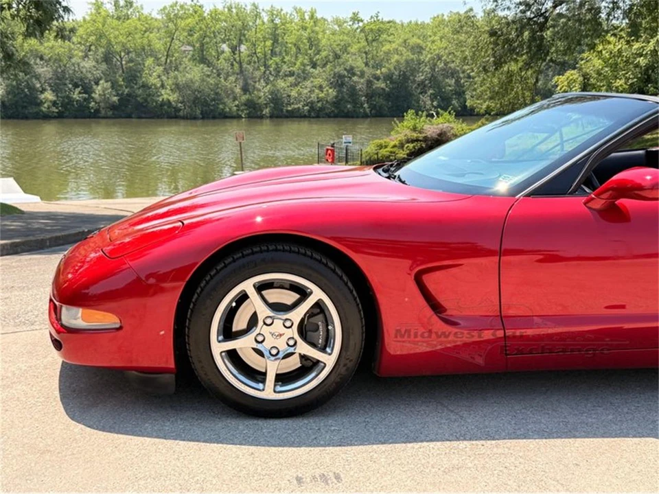 2001 Chevrolet Corvette C5 - Image 11 of 31