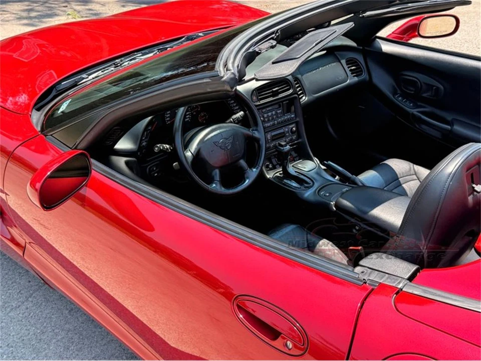 2001 Chevrolet Corvette C5 - Image 16 of 31