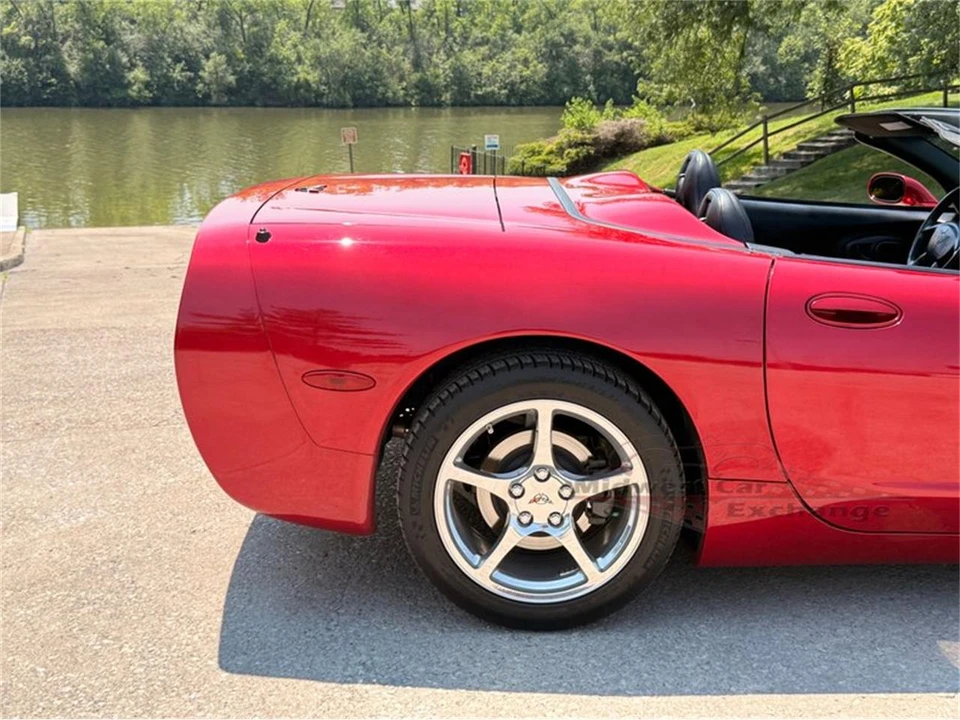 2001 Chevrolet Corvette C5 - Image 21 of 31