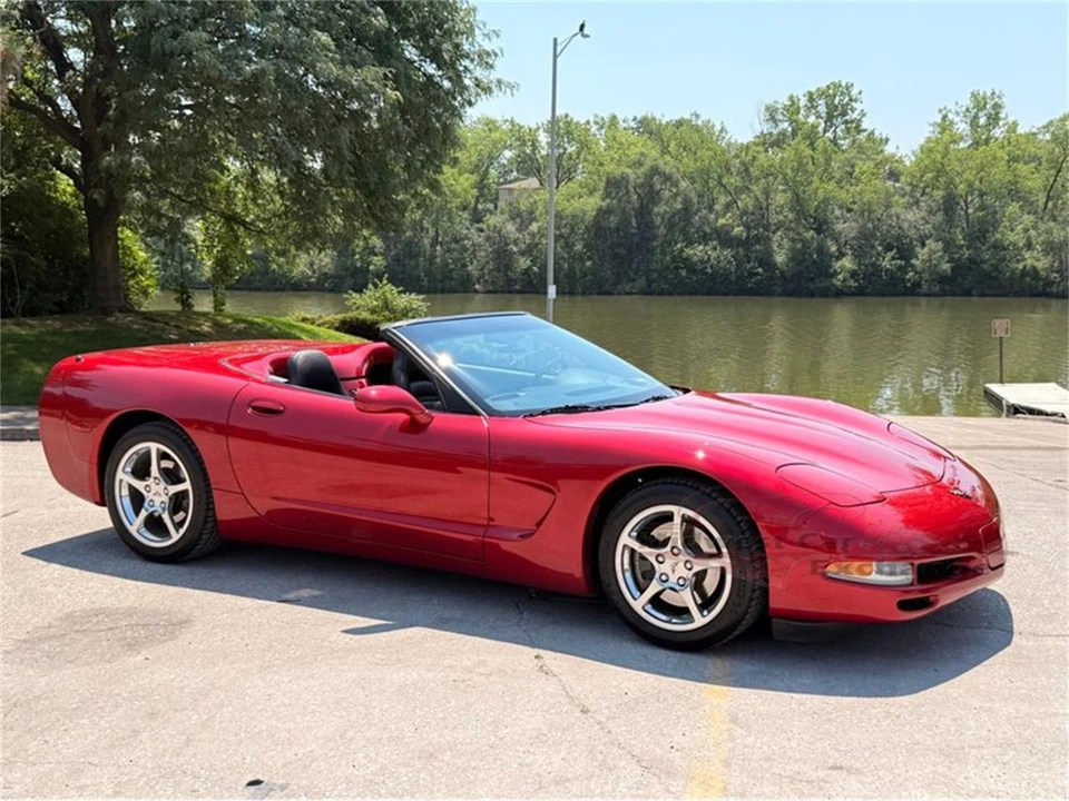 2001 Chevrolet Corvette C5 - Image 3 of 31