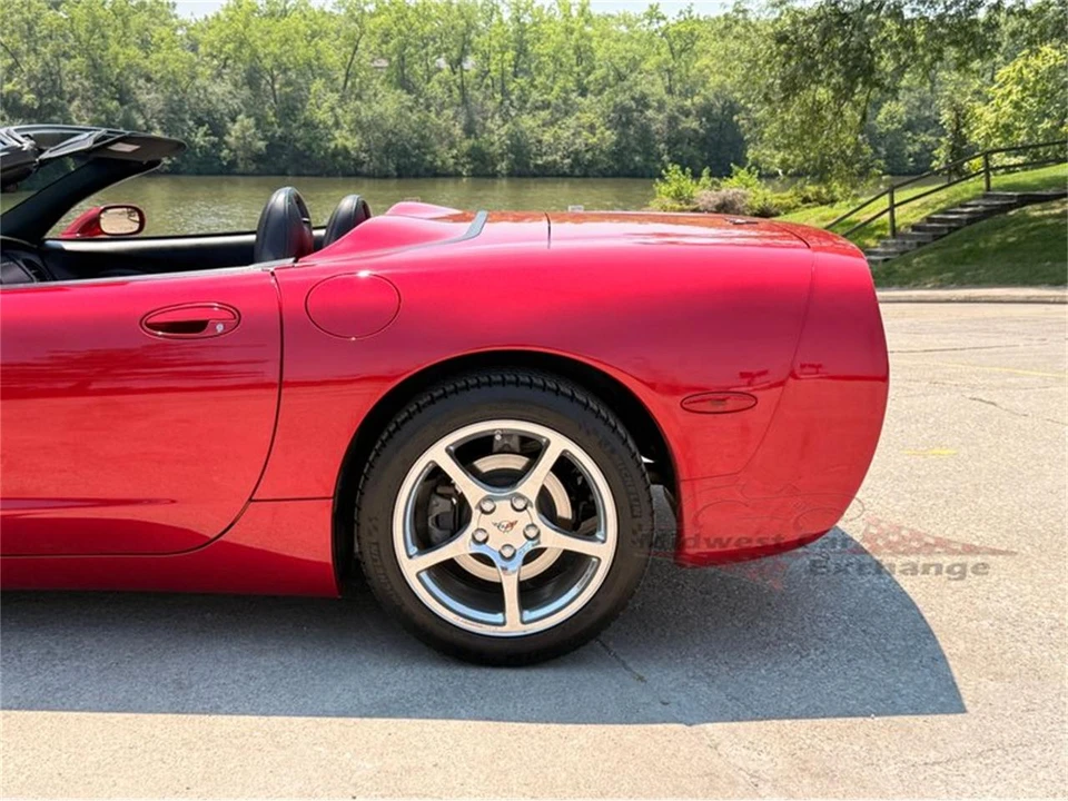 2001 Chevrolet Corvette C5 - Image 13 of 31