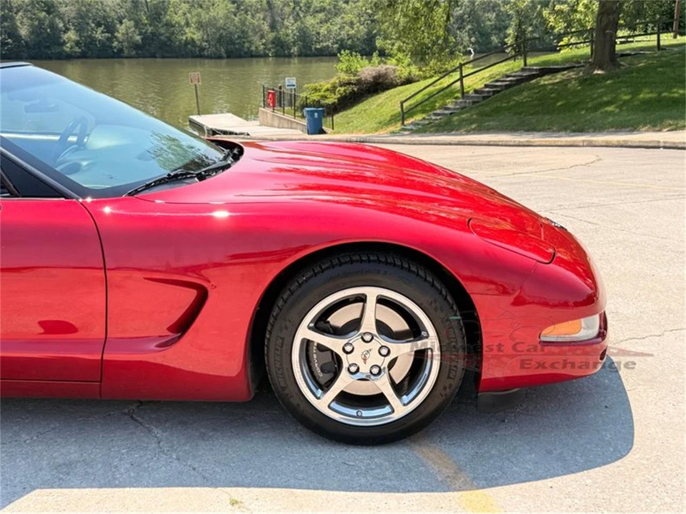 2001 Chevrolet Corvette C5 - Image 23 of 31