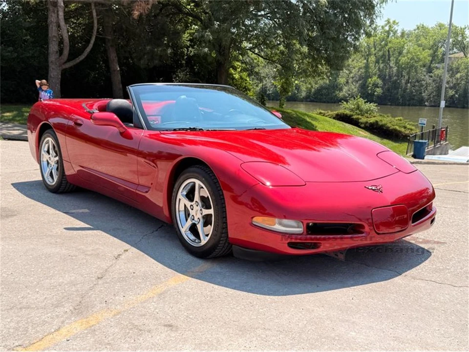2001 Chevrolet Corvette C5 - Image 19 of 31