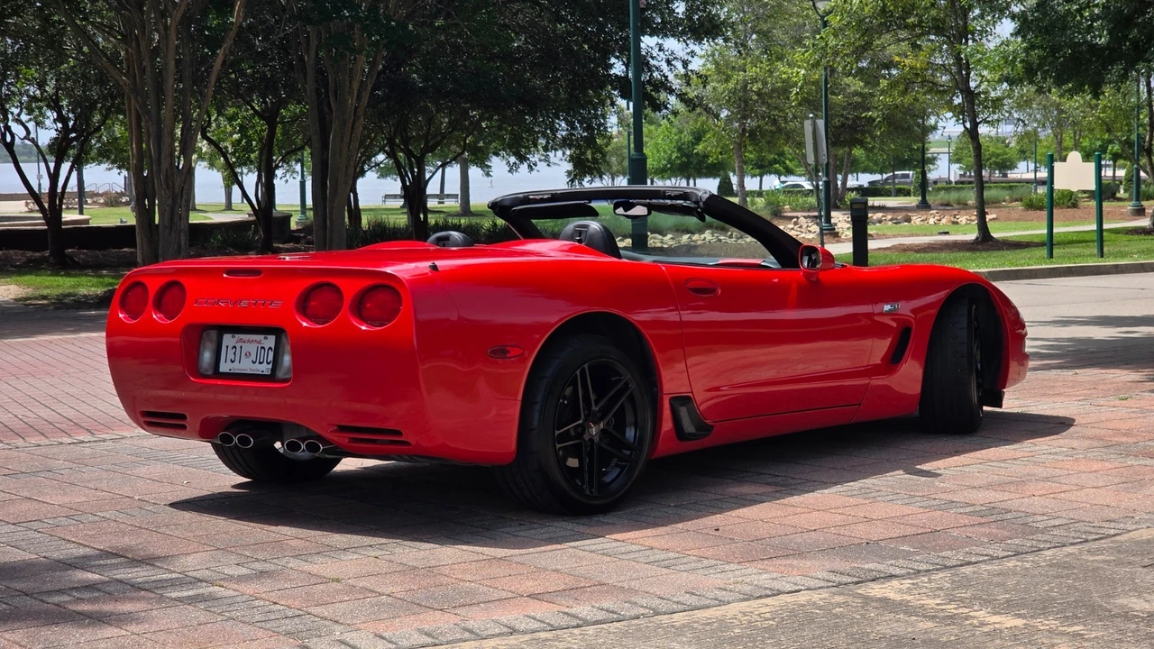 2001 Chevrolet Corvette C5 - Image 3 of 20