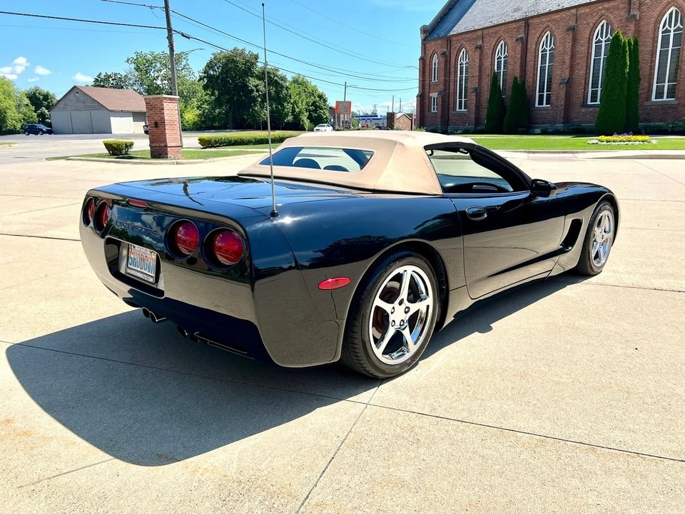 2001 Chevrolet Corvette C5 - Image 5 of 12