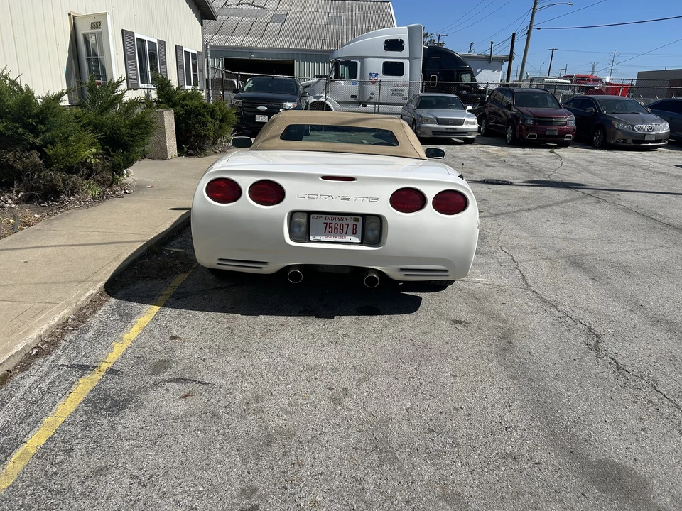 2001 Chevrolet Corvette C5 - Image 5 of 11
