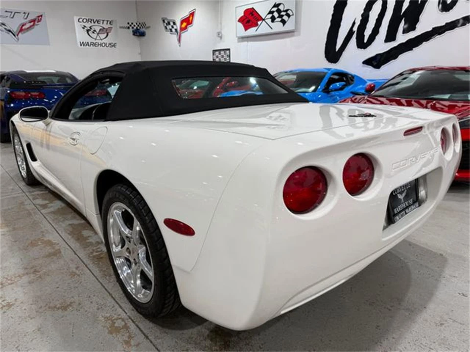 2001 Chevrolet Corvette C5 - Image 3 of 10