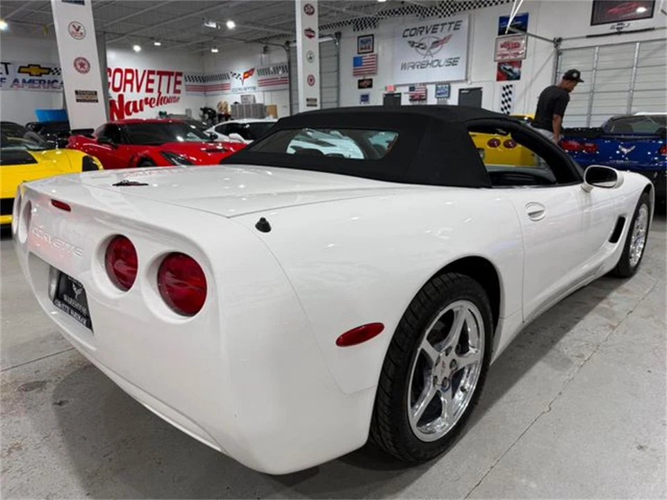 2001 Chevrolet Corvette C5 - Image 5 of 10