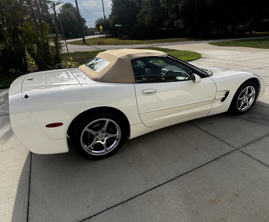 2001 Chevrolet Corvette C5 - Image 12 of 31