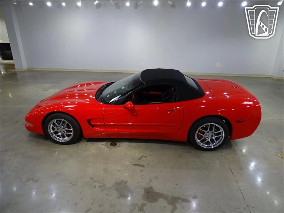 2001 Chevrolet Corvette C5 - Image 5 of 31