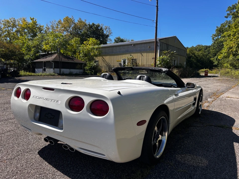 2001 Chevrolet Corvette C5 - Image 10 of 31