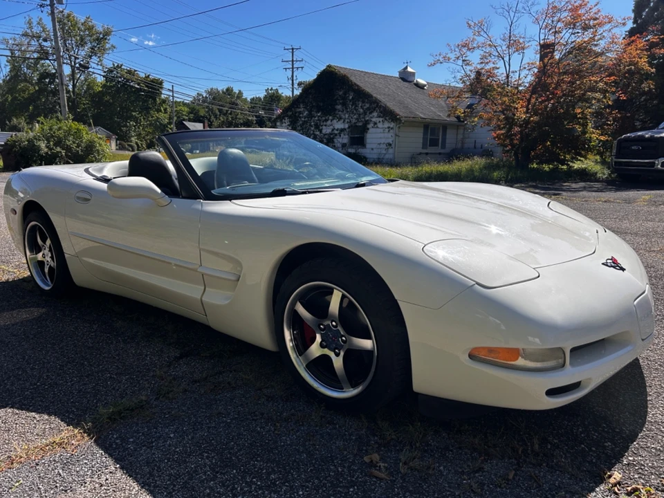 2001 Chevrolet Corvette C5 - Image 3 of 31