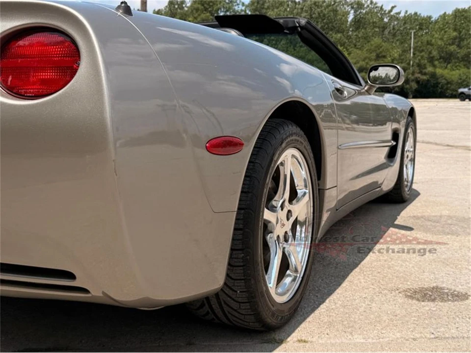 2001 Chevrolet Corvette C5 - Image 26 of 31