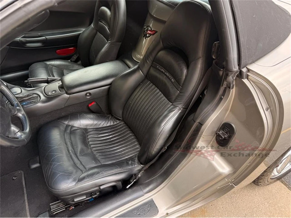 2001 Chevrolet Corvette C5 - Image 4 of 31