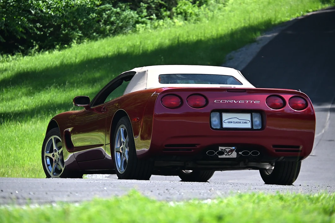 2001 Chevrolet Corvette C5 - Image 2 of 31
